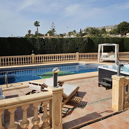 Luxury Villa - Pool, Hot Tub, Aircon, Tvs, Home Cinema, Office, Gbit Internet, Sports Equipment كاليبي المظهر الخارجي الصورة