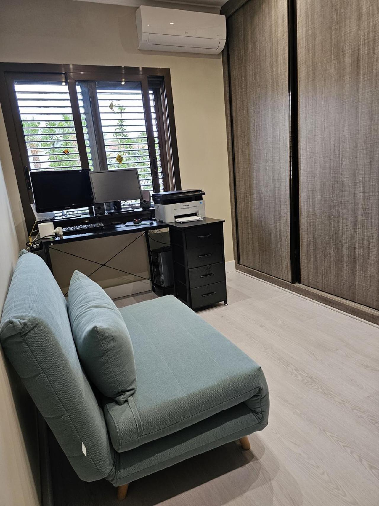 Luxury Villa - Pool, Hot Tub, Aircon, Tvs, Home Cinema, Office, Gbit Internet, Sports Equipment كاليبي المظهر الخارجي الصورة