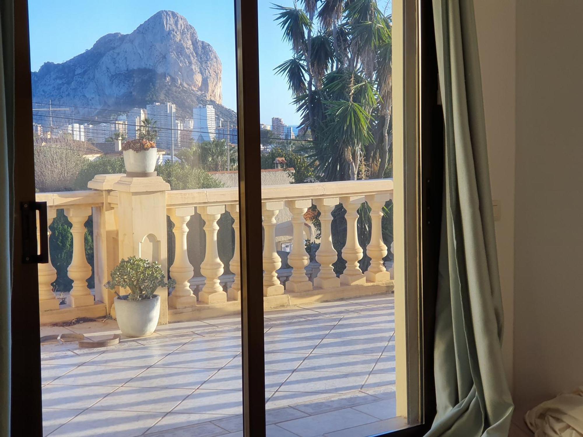 Luxury Villa - Pool, Hot Tub, Aircon, Tvs, Home Cinema, Office, Gbit Internet, Sports Equipment كاليبي المظهر الخارجي الصورة